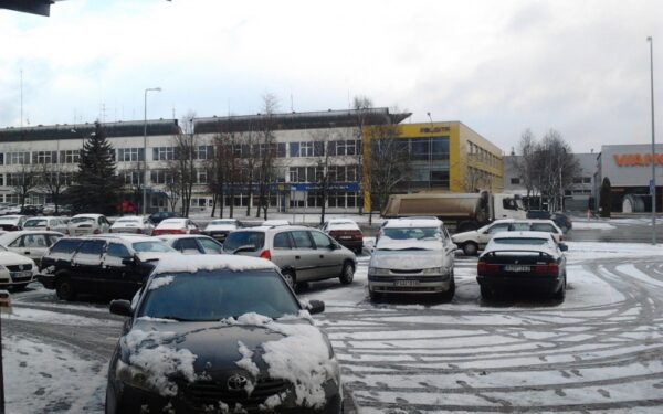 Šiauliuose karaliauja sniegas (Foto)