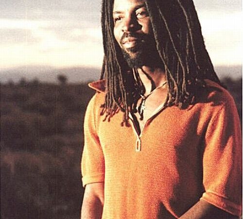 Regio muzikantas R. Dawuni: „Esame didelė pasaulio šeima“ (Interviu, video)