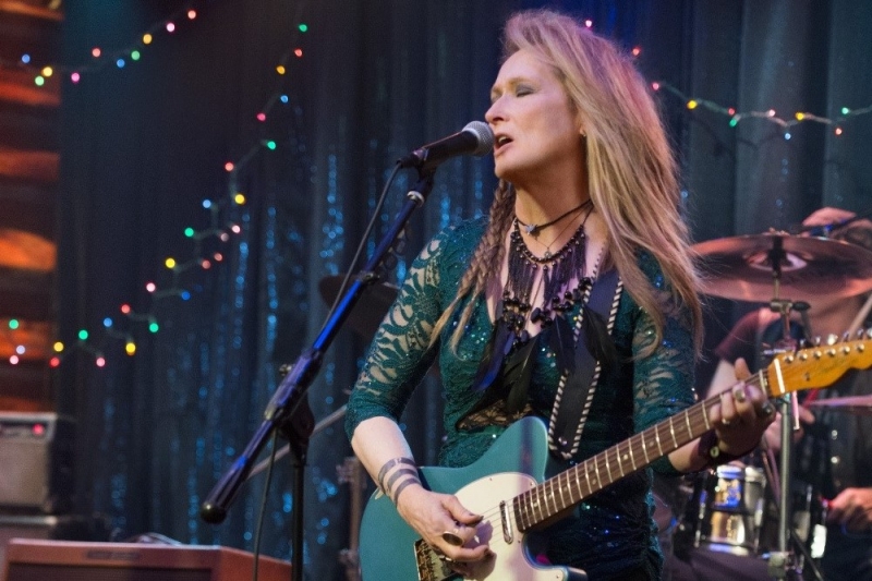 Dėl vaidmens filme „Roko karalienė“ Meryl Streep išmoko groti elektrine gitara