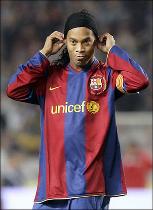 Bare besilinksminusiam Ronaldinho gresia sankcijos