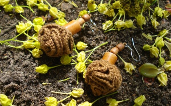 „Talentų banke“ – dėl nėrimo vąšeliu pamišusi Jūratė (Foto)