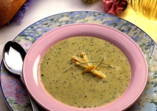 Paprasta rugštynių sriuba