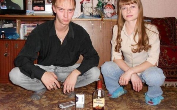 „Tupiko pasekėjai Rusijoje“ arba „Jiems nereikia kėdžių“ (foto)