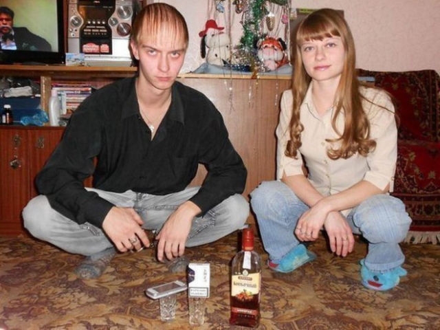 „Tupiko pasekėjai Rusijoje“ arba „Jiems nereikia kėdžių“ (foto)