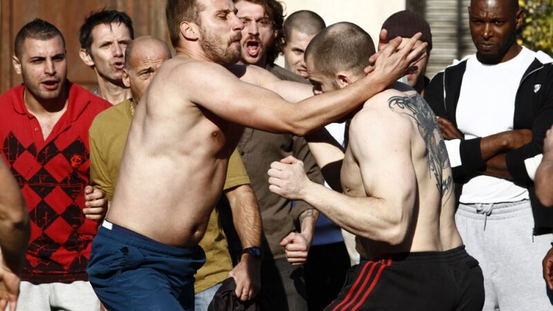 LAIKAS „Scanoramoje“: „Kaulai ir rūdys“ – kruvina vertybių kova (nuomonė)