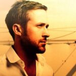 Trumpametražiame filme Ryanas Goslingas sutinka Kalėdų Senelį (Video)