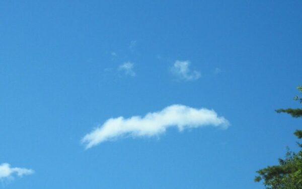 Po saulėto pirmadienio, panirsime į debesis