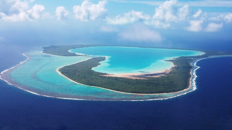 10 stulbinančiai prabangių ir romantiškų dovanų mylimajai