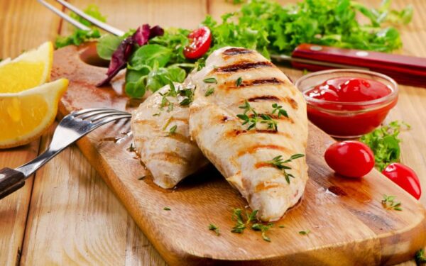 Ką būtina perskaityti vištienos etiketėje?