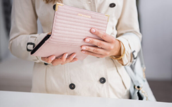 Kaip išsirinkti tobulą piniginę? 3 patarimai