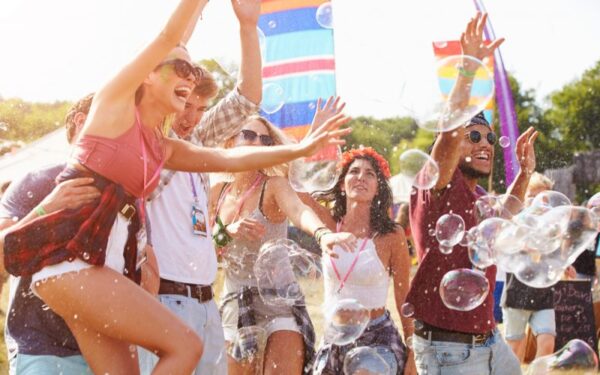 Suvienijo jėgas dėl saugesnių festivalių