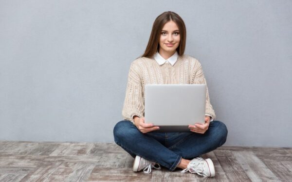 Atviros universitetinės studijos internete: patogus būdas tobulėti