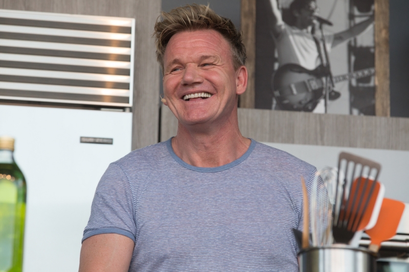 Vienas geriausių pasaulio virėjų Gordon Ramsey moko kaip iškepti tobulą kepsnį (video)