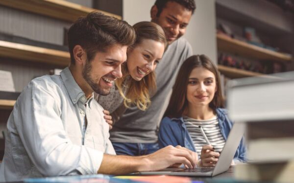 Lietuvoje pradeda veiklą pirmasis asmenybės identiteto institutas „iGrow“