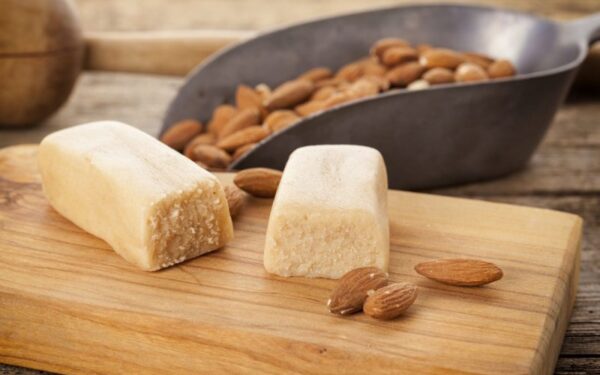 Marcipanas. Ko nežinojote apie šį, didikų vertintą skanėstą