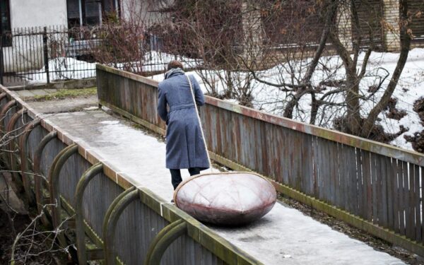 Bohemiečių „Onegino“ meilės kančias įkūnys didžiulė širdis (Foto)