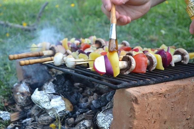 Iškylaujame gamtoje: kokius produktus rinktis?