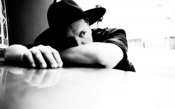 Į Vilnių grįžta britų muzikos prodiuseris SOHN