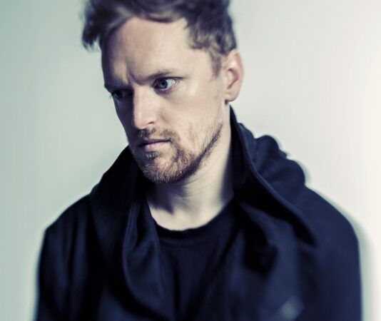 Vieno įdomiausių 2014-ųjų leidinių autorius Sohn į albumo pristatymo turą įtraukė ir Vilnių