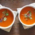 Kaip nesuklysti gaminant trintą sriubą?