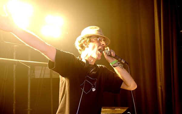 „Sattai“ besiruošiantis Markas Splinteris: „Bjelle yra mano mėgstamiausia Lietuvos dainininkė“ (interviu)