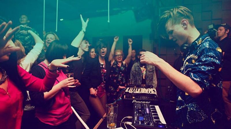 Penktadienio DJ: St. Stereo ir jo rudens „Preliudai“