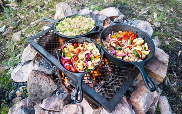 Patarimai stovyklaujantiems gamtoje: ką daryti su greitai gendančiais produktais?