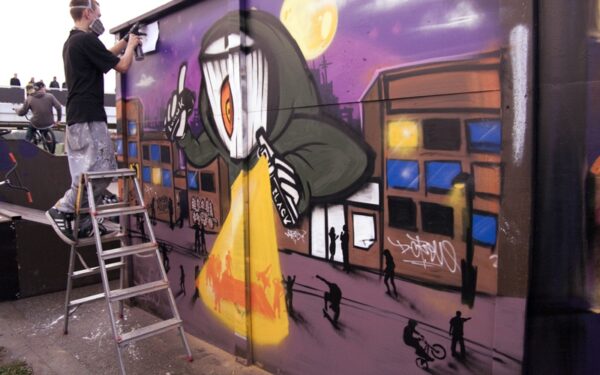 „StreetArt 2011″: kaip tuščios sienos virsta meno kūriniais (Foto)