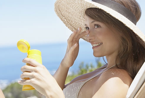 7 patarimai – kaip drėkinti odą vasarą ir išsaugoti ją jaunatvišką