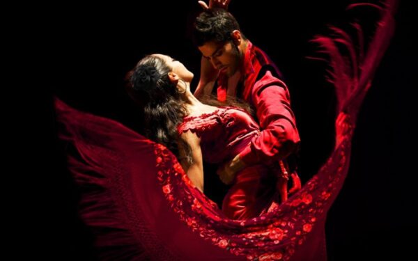 Olivia Bella: „Flamenkas unikalus tuo, jog paliečia širdies gelmes“