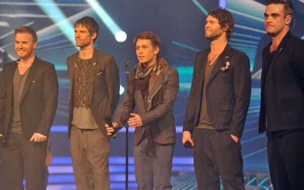 Robbie Williamsas pasitraukė iš grupės „Take That“