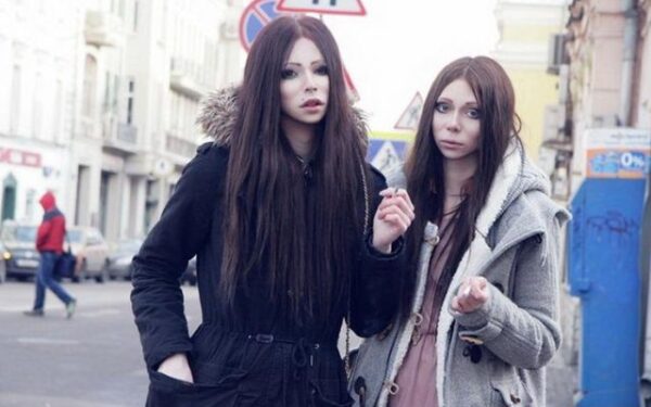 Identiška porelė, tik vienas jų – vaikinas (foto)