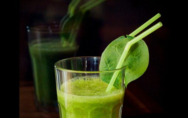 Sekmadieninis (ne Jurgos) receptas: „Jūreivio Papajaus” kokteilis