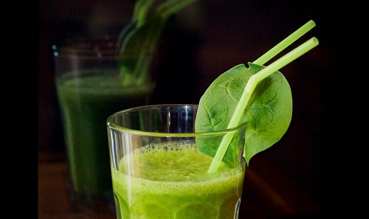 Sekmadieninis (ne Jurgos) receptas: „Jūreivio Papajaus” kokteilis