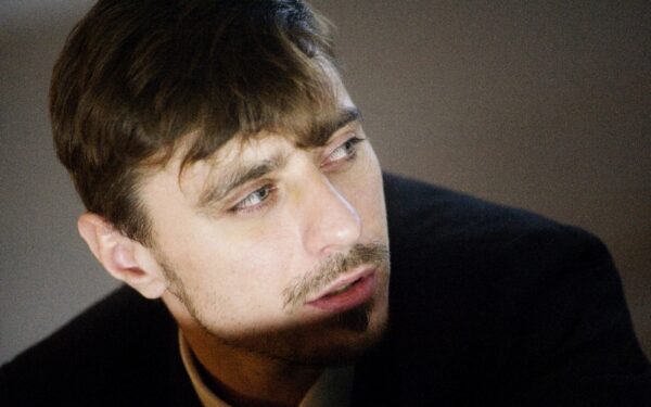 Aktorius Tomas Rinkūnas: „Mes, kaip šunys, nepasidalijantys numesto kaulo“ (interviu)