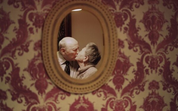 Netikintiems meile: poros, kartu esančios daugiau nei 50 metų (foto)