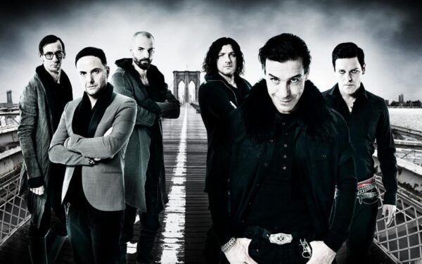 „Rammstein“ sugrįžta su dar daugiau garso ir ugnies