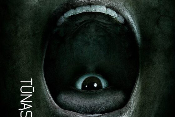 Siaubo filme „Tūnąs tamsoje: trečia dalis“ – kraują stingdanti istorijos pradžia su pasigailėjimo nežinančiu blogiu iš anapus