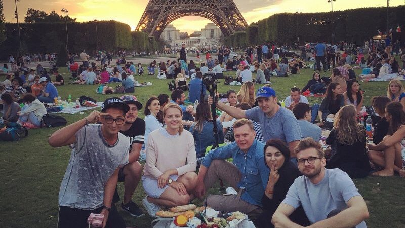 Į Paryžių išvykusiam M. Stasiuliui žadą atėmė žmonos staigmena