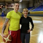Bene tatuiruočiausias Lietuvos krepšininkas A. Šikšnius pasitiko pavasarį su nauju neeiliniu kūno piešiniu