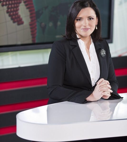 R. Šakalytė-Jakovleva su TV3 žiūrovais sveikinasi jau aštuonerius metus
