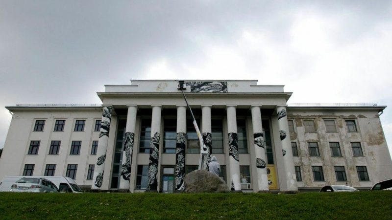 „Vilnius Street Art” festivalyje savo kūrinius jau baigė menininkai M-City ir Tank Petrol