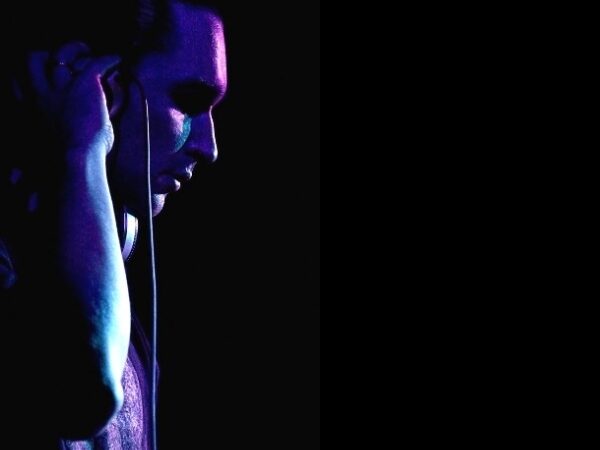 Atvykstantis elektroninės šokių muzikos veteranas DJ Hidden: „Nebus kada ilsėtis“ (interviu)