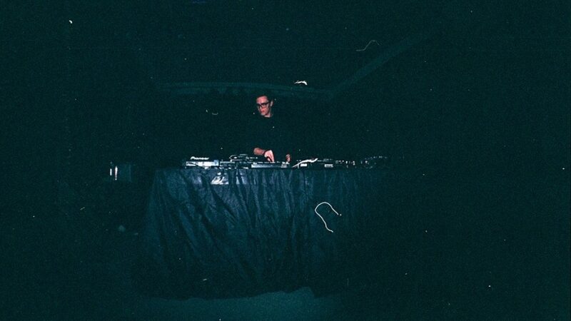 Penktadienio DJ: hauso getą budina Wasted Gaze