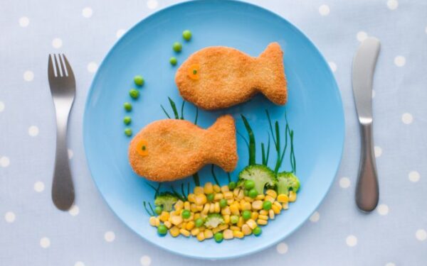 Melagių dienai –  „saldūs“ pietūs vaikams (Video)