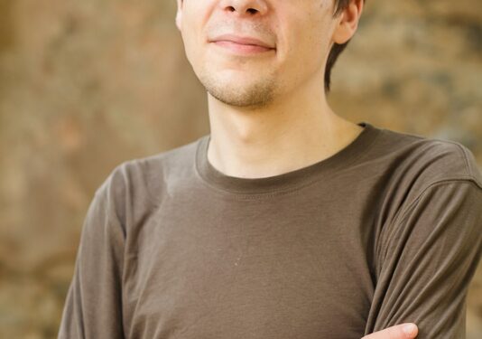 Programuotojas L.Valiukas: „Tarp kompiuterastų pasitaiko ir normalių žmonių, bet nedaug“ (Interviu)