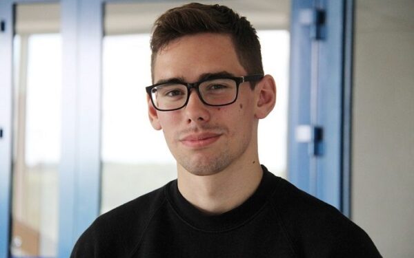 Įstojo, bet nori eiti tarnauti Tėvynei – universitetas palauks?