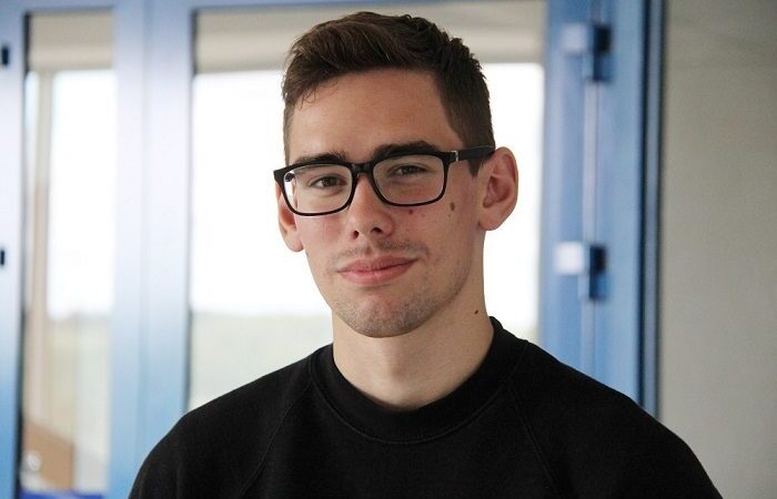 Įstojo, bet nori eiti tarnauti Tėvynei – universitetas palauks?