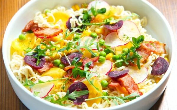 Ruslano Bolgovo salotos vos per 10 minučių