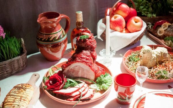 Metas planuoti Velykinų stalą: ar pagalvojote, ką ant jo šiemet dėsite Jūs?